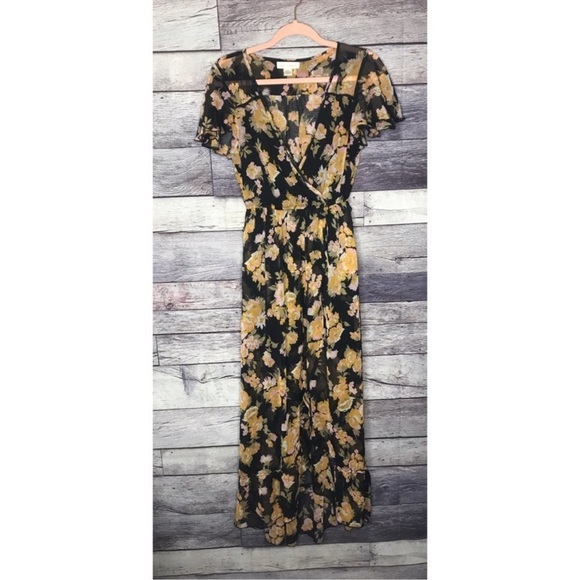 Band of Gypsies Dresses & Skirts - Anthropologie Band of Gypsies Maxi Dress Size Small Floral